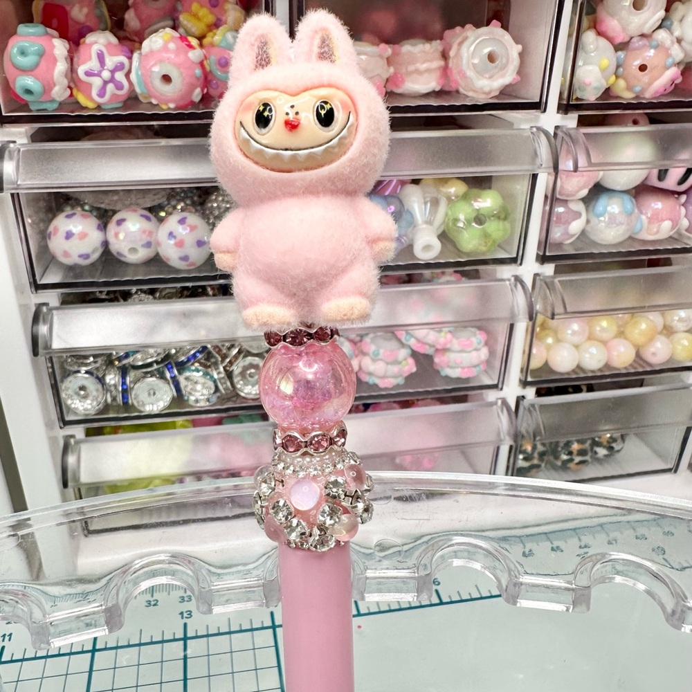 Pink Labu beaded pen